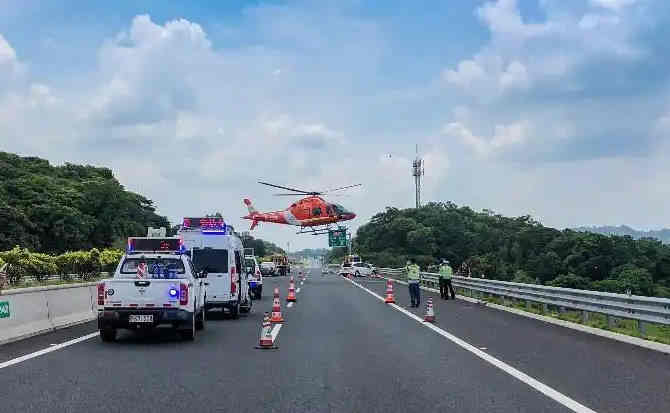 崇仁高速公路汽车救援案例